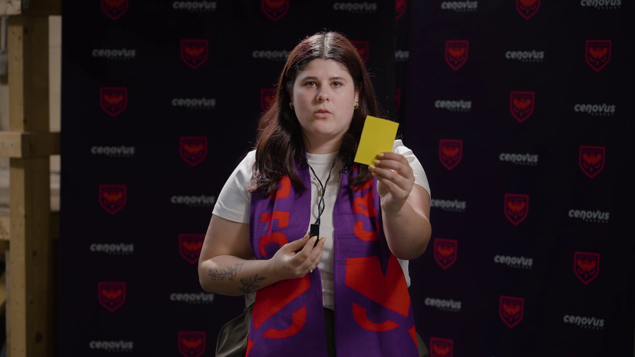 La différence entre un carton jaune et un carton rouge