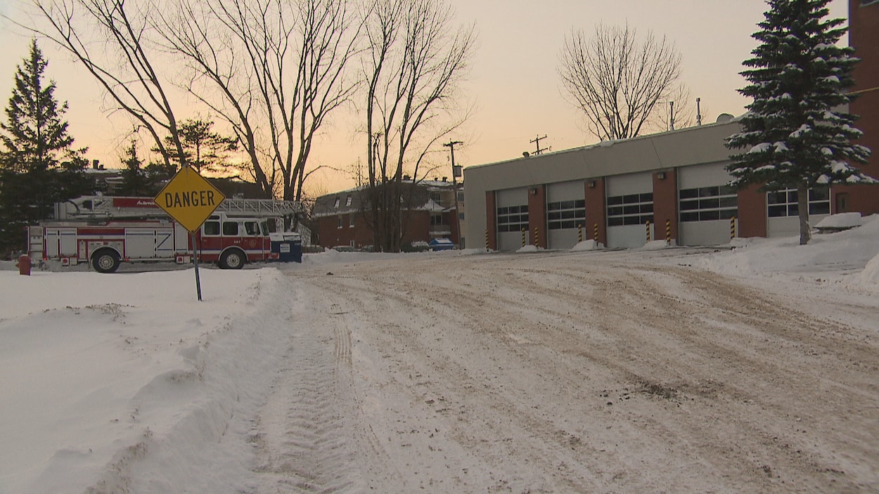 La caserne de pompiers La caserne de pompiers