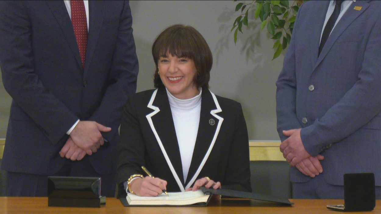 La cinquième élue péquiste, Catherine Gentilcore, assermentée