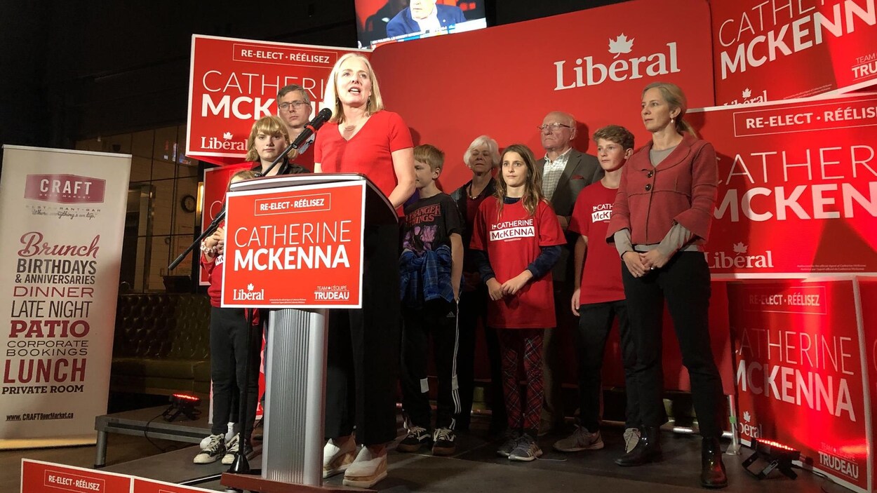 Catherine McKenna pendant un discours.