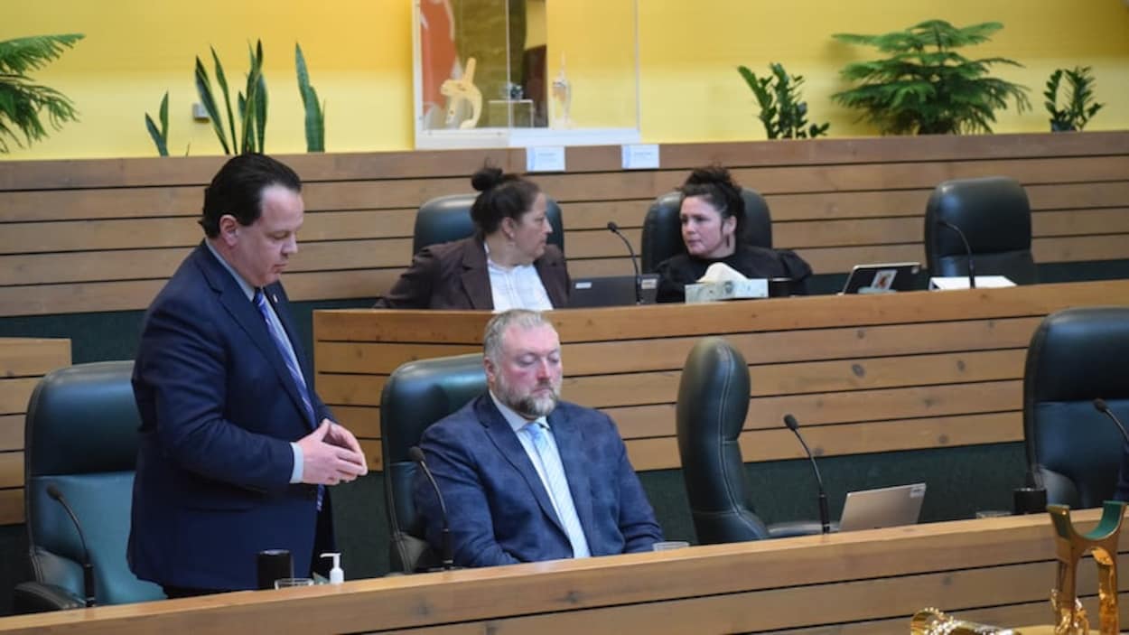 Office de santé au Yukon : un projet de loi contesté est adopté à l’Assemblée législative