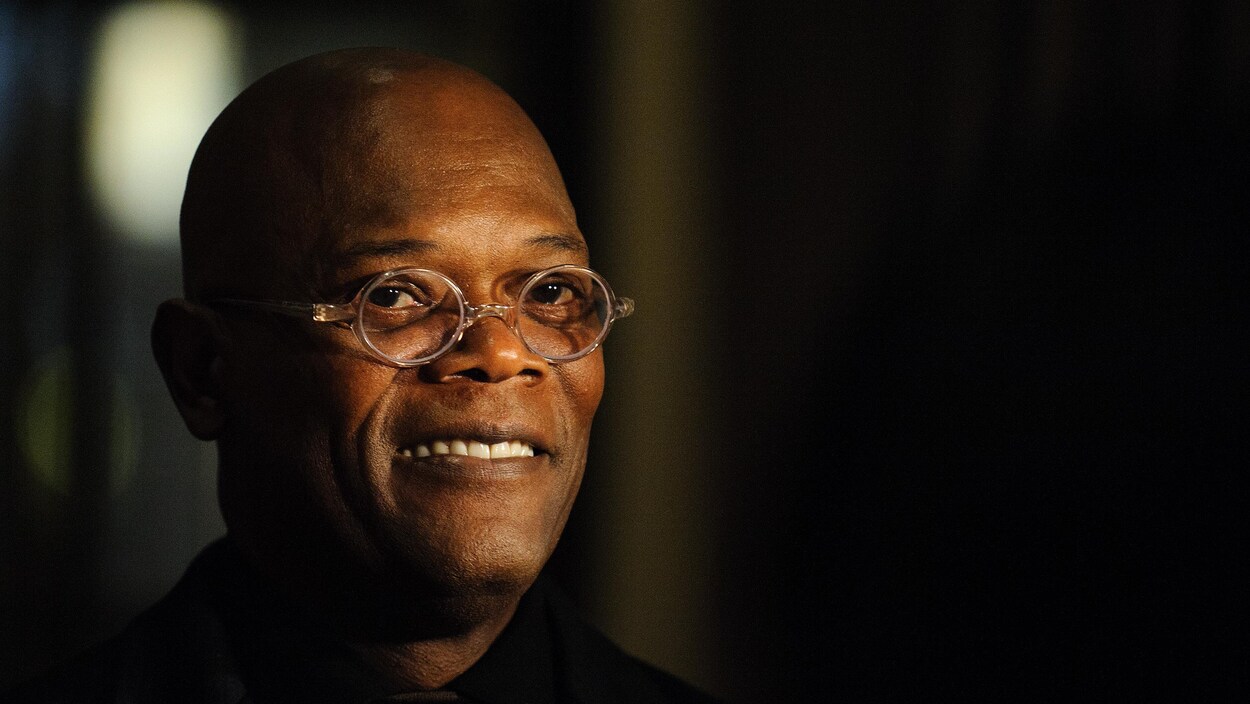 Portrait de Samuel L. Jackson portant des lunettes