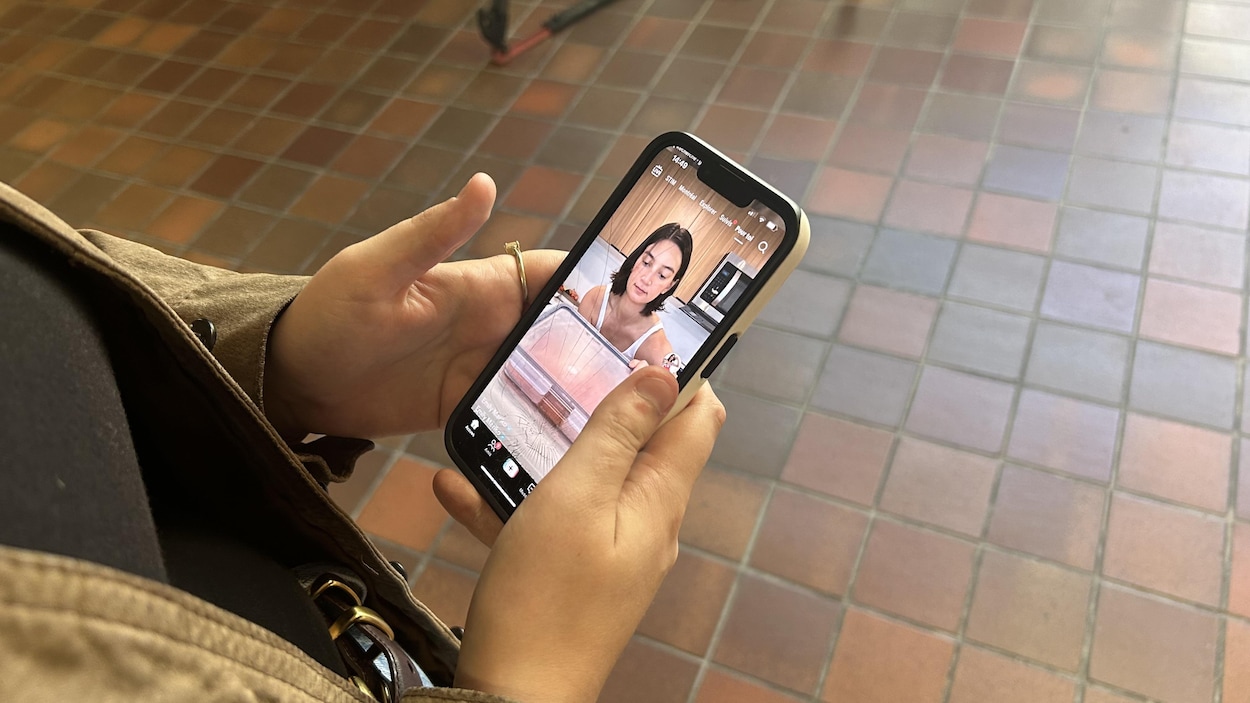 Interdire les cellulaires à l’école au N.-B. : qu’en pensent les citoyens?