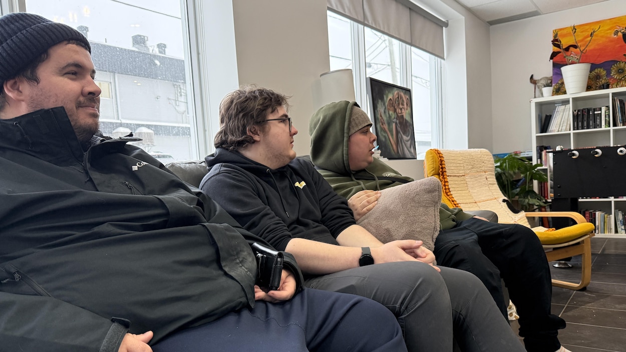 De jeunes lévisiens en quête d’une communauté au Central