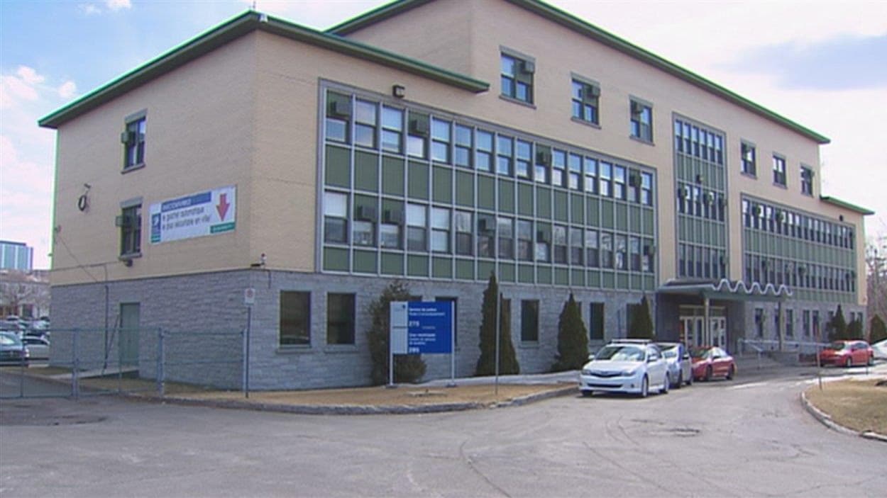 La centrale de police du parc Victoria sera reconstruite.