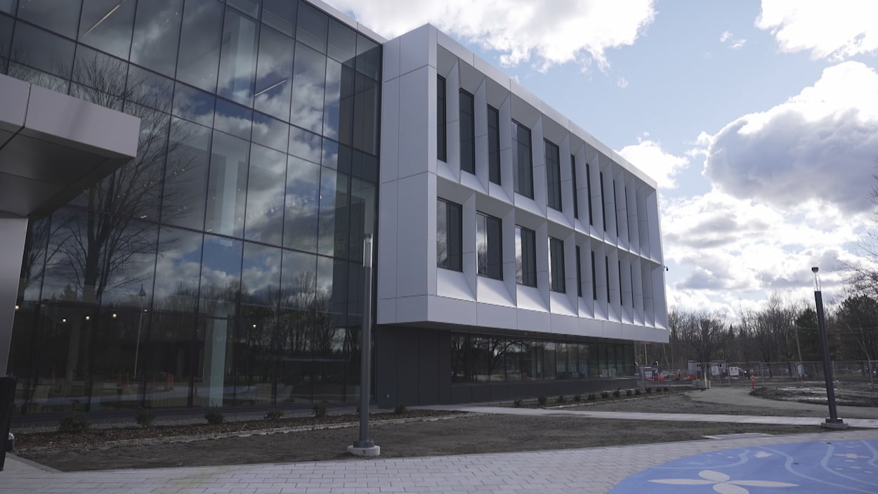 Retour en présentiel : manque d’espace pour les employés du centre fiscal de Shawinigan