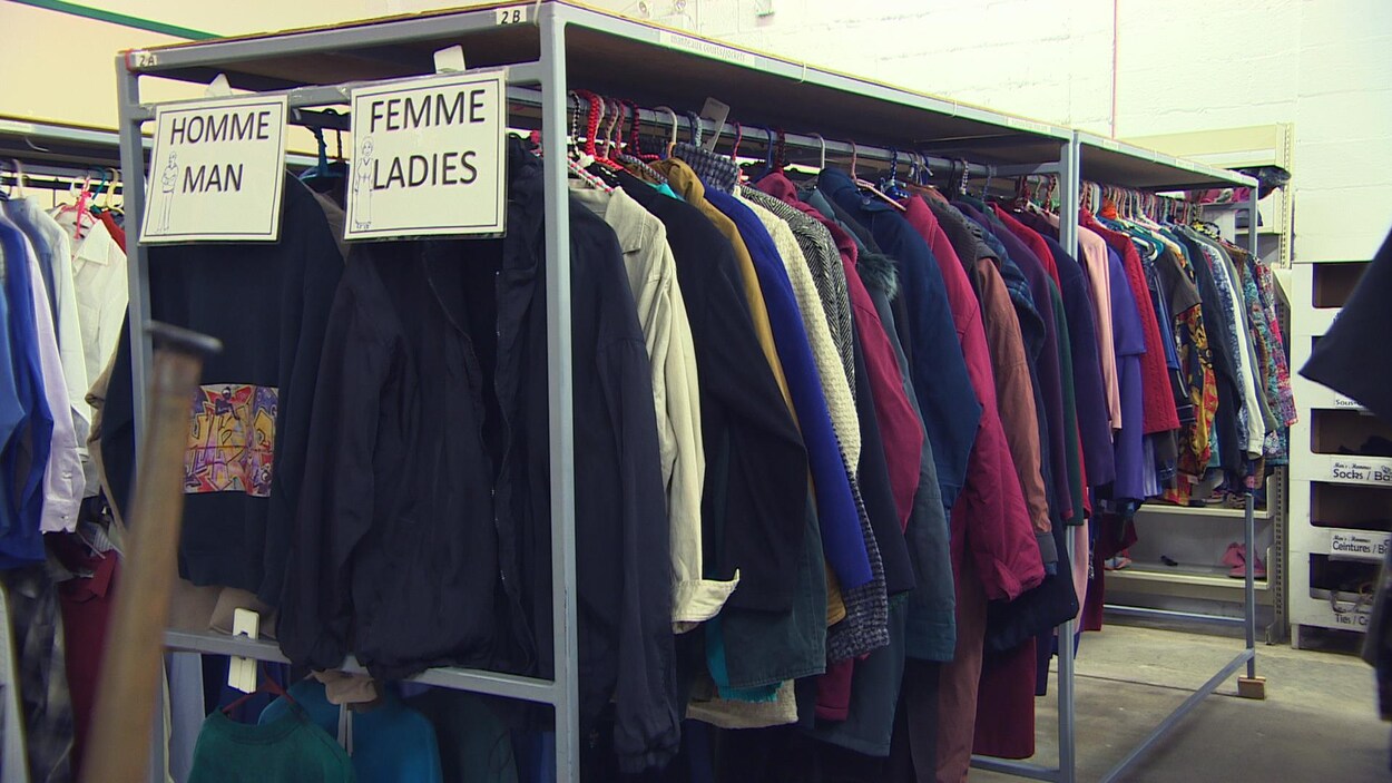 Le Centre Flavie-Laurent offre notamment des vêtements, des meubles et des appareils électroménagers.