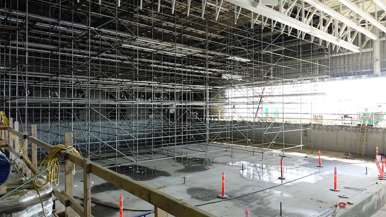 La construction du centre récréatif Lewis Farms à Edmonton avance malgré les retards