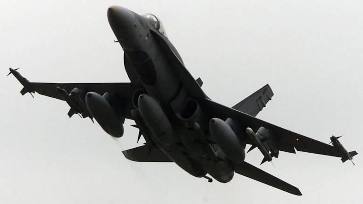 CF-18