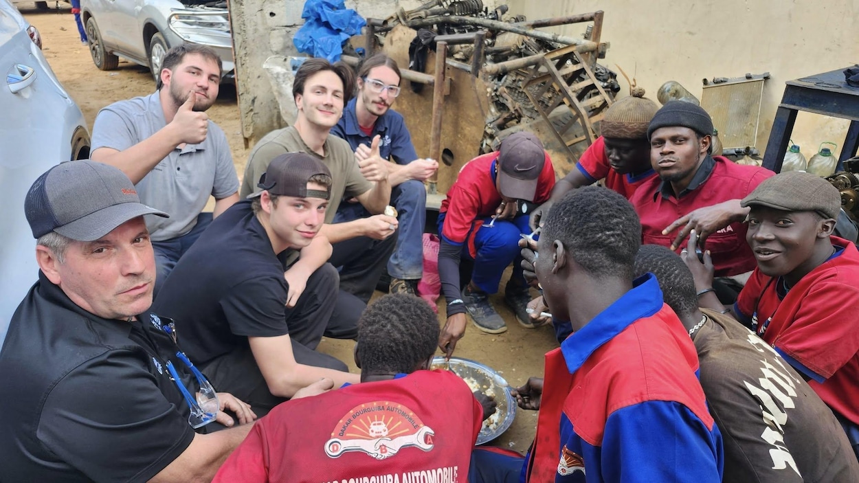 Six étudiants du CFP du Grand-Fjord vivent un stage transformateur en Afrique
