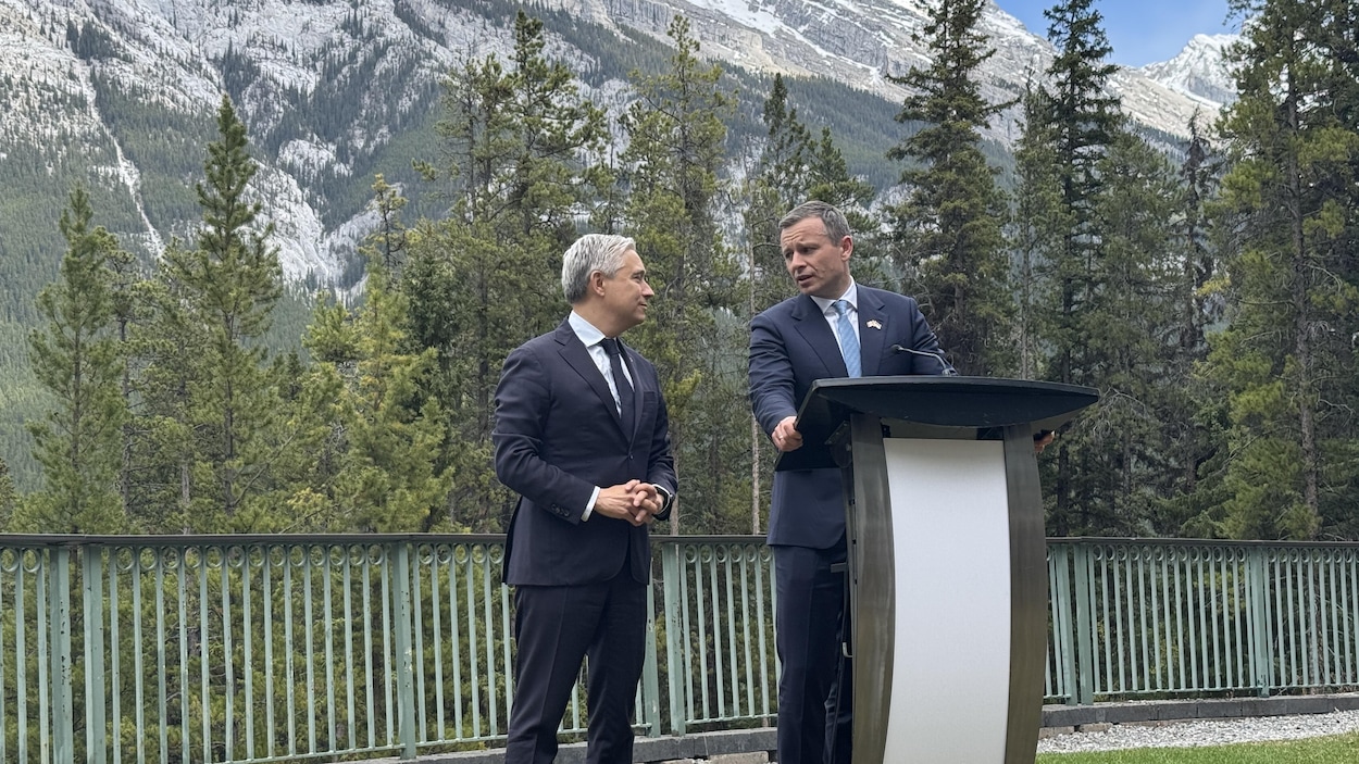 Les ministres des Finances des pays du G7 « côte à côte » avec l’Ukraine
