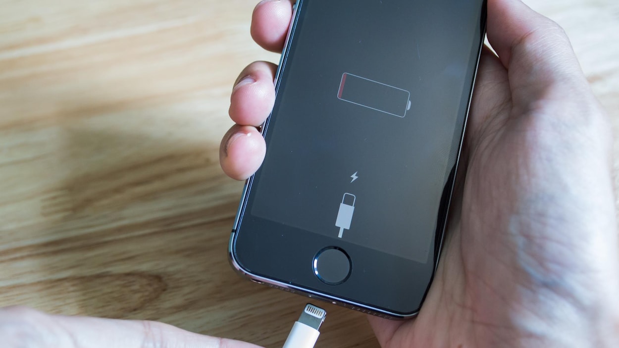 Les batteries de remplacement pour l'iPhone subiront une importante hausse  de prix