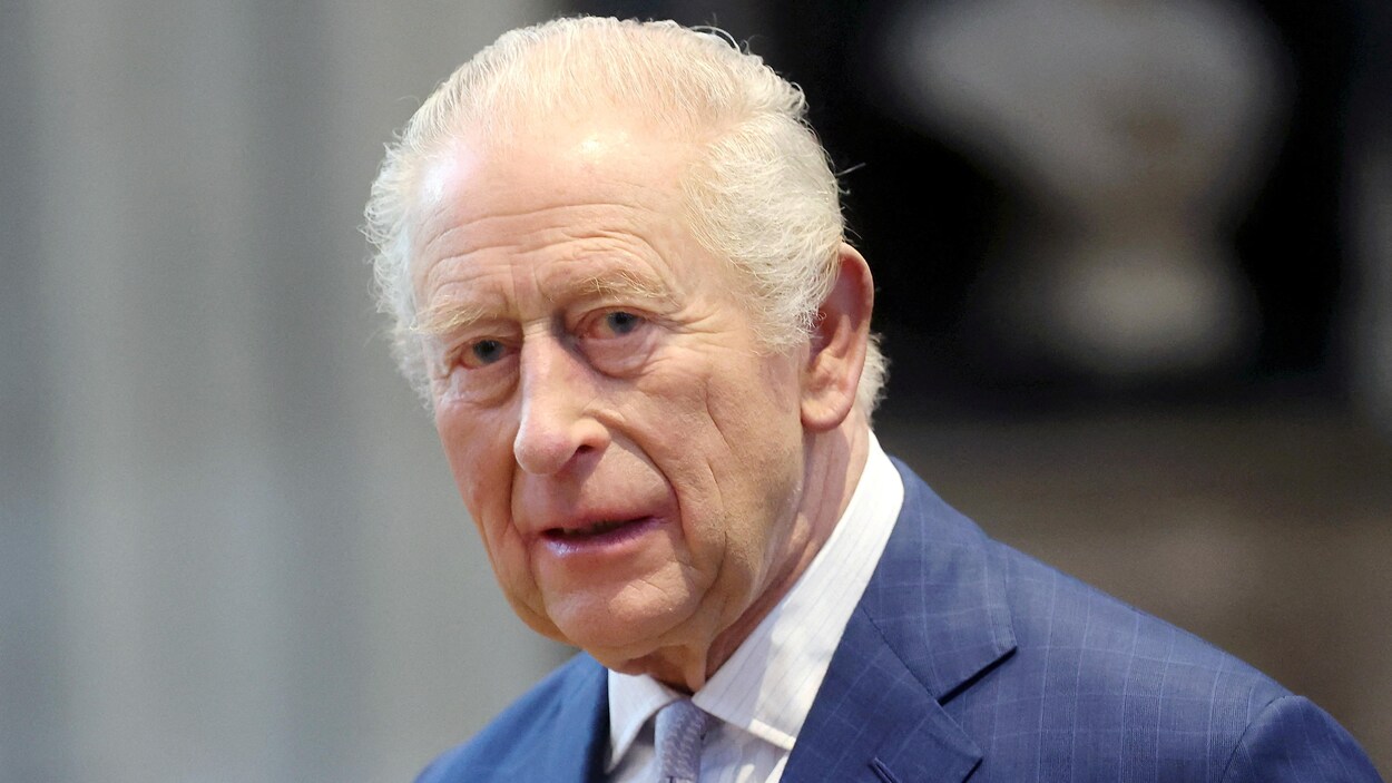 Charles III annonce l’allègement de son traitement contre le cancer
