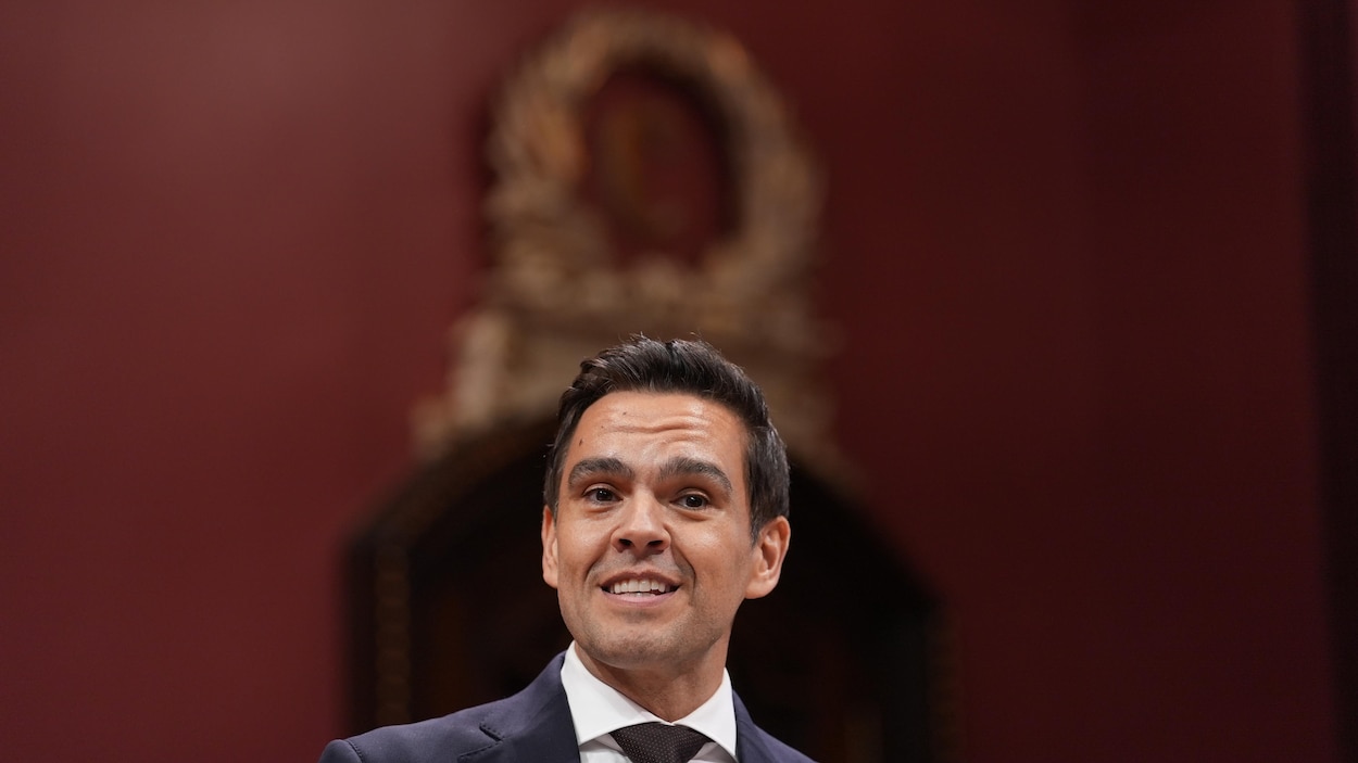 Une prestation de serment sans mention du roi pour les députés du Parti libéral du Québec