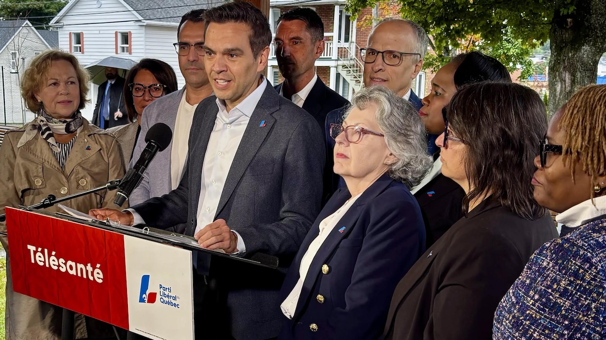 Le chef du PLQ se défend d’avoir évincé des candidats