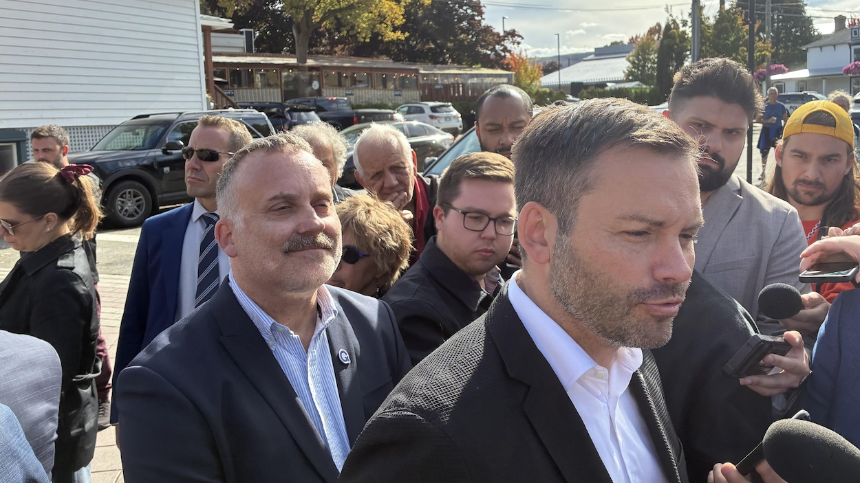 PSPP s’affiche avec François Gariépy dans Charlevoix