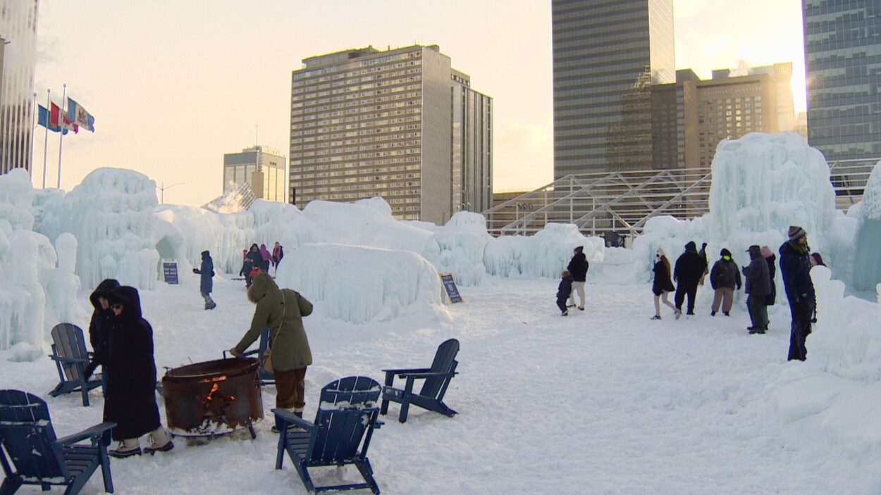 Disparus depuis la pandémie, les châteaux de glace sont de retour à Edmonton