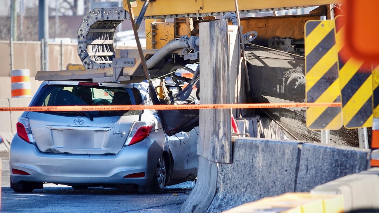 Une foreuse écrase un véhicule et fait un blessé sur le chemin de la Côte-de-Liesse