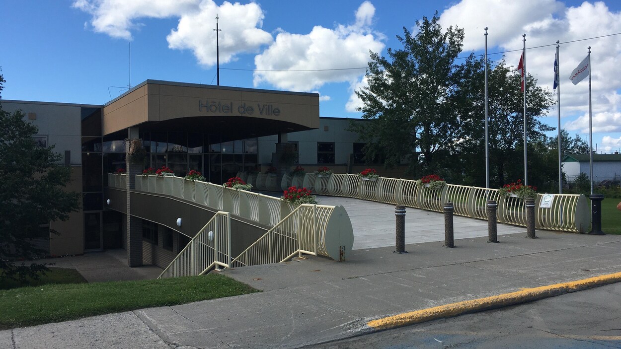 Une tranchée protectrice sera aménagée autour de Chibougamau RadioCanada