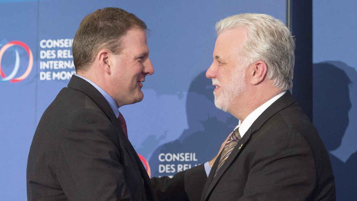 Le gouverneur du New Hampshire, Chris Sununu (à g.), et le premier ministre du Québec, Philippe Couillard Le gouverneur du New Hampshire, Chris Sununu (à g.), et le premier ministre du Québec, Philippe Couillard