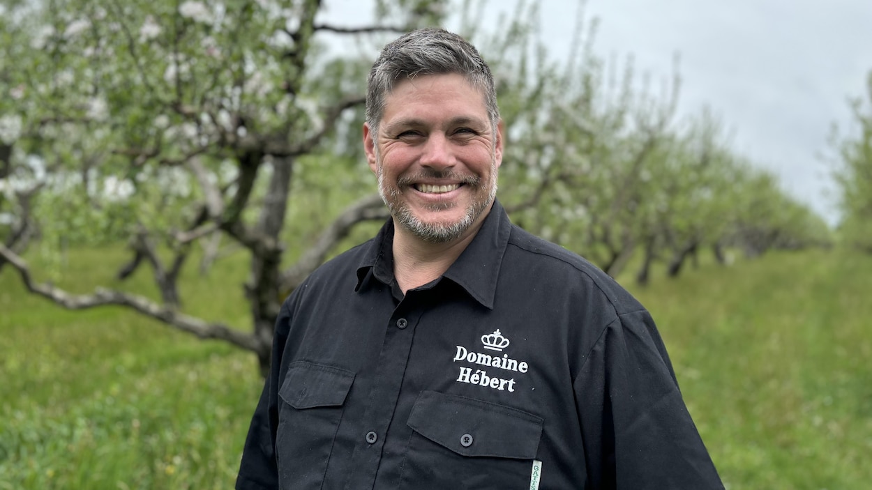 D'agriculteur à candidat : portrait du péquiste Christian Hébert dans Portneuf
