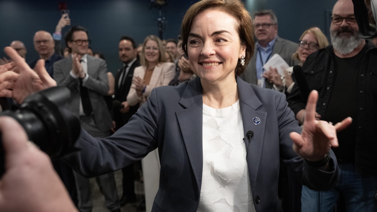 Fréchette fouette ses troupes avant une courte session parlementaire chargée