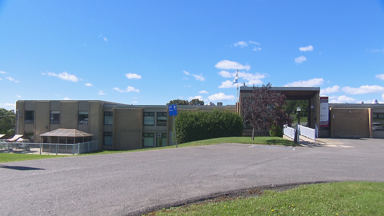 L'extérieur du CHSLD de Lambton.