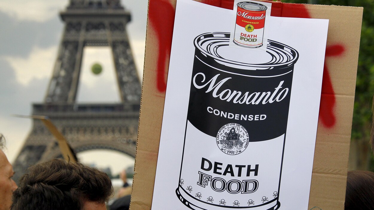 Manifestation contre Monsanto à Paris.