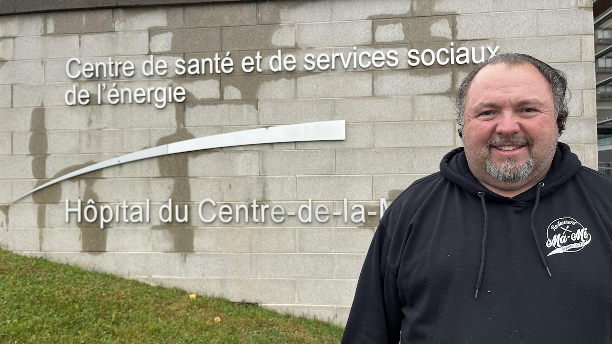 Après une dure nuit aux soins palliatifs, il amasse 88 000 $ pour rénover