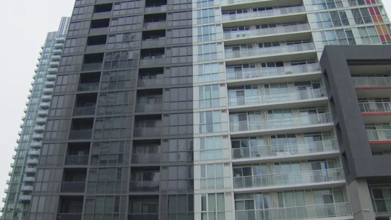Un édifice à condo.
