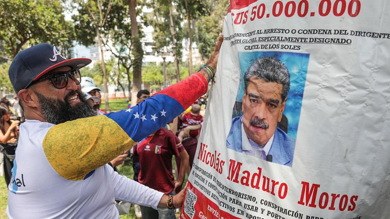 De quoi est accusé Nicolas Maduro?