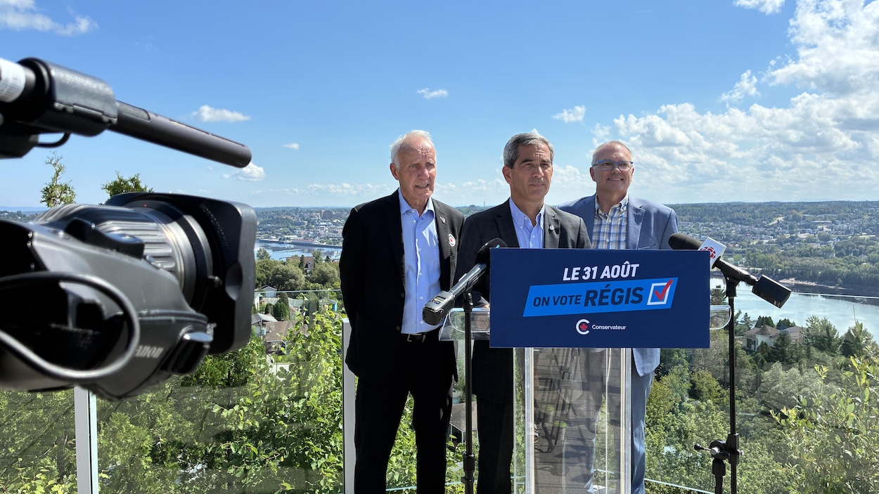 Les conservateurs font leur bilan de campagne pour l’élection partielle