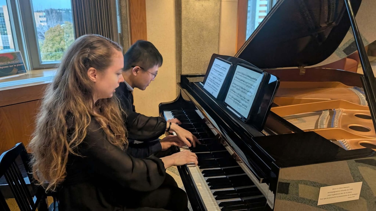Un nouveau piano pour les Jeudis Découvertes au Conservatoire de Saguenay