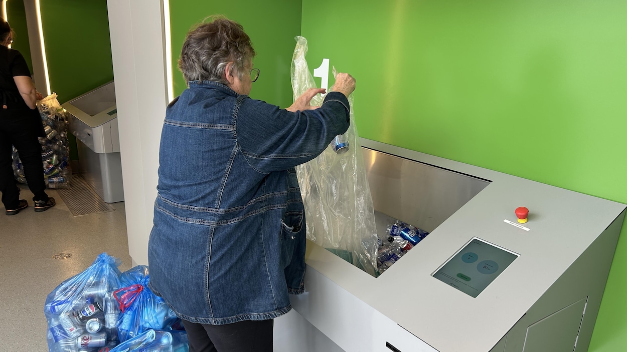 Le Consignaction+ à Rouyn-Noranda récupère ses premières canettes