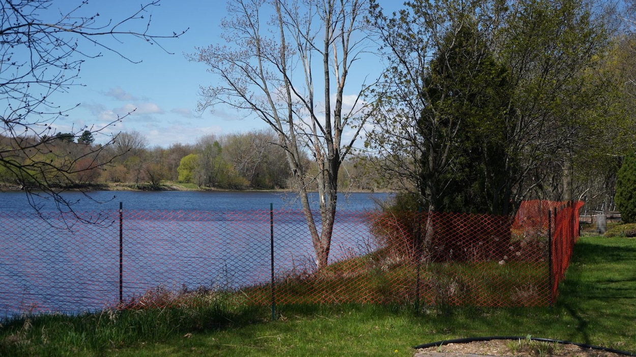 Nicolet gèle les grands projets immobiliers près de la rivière