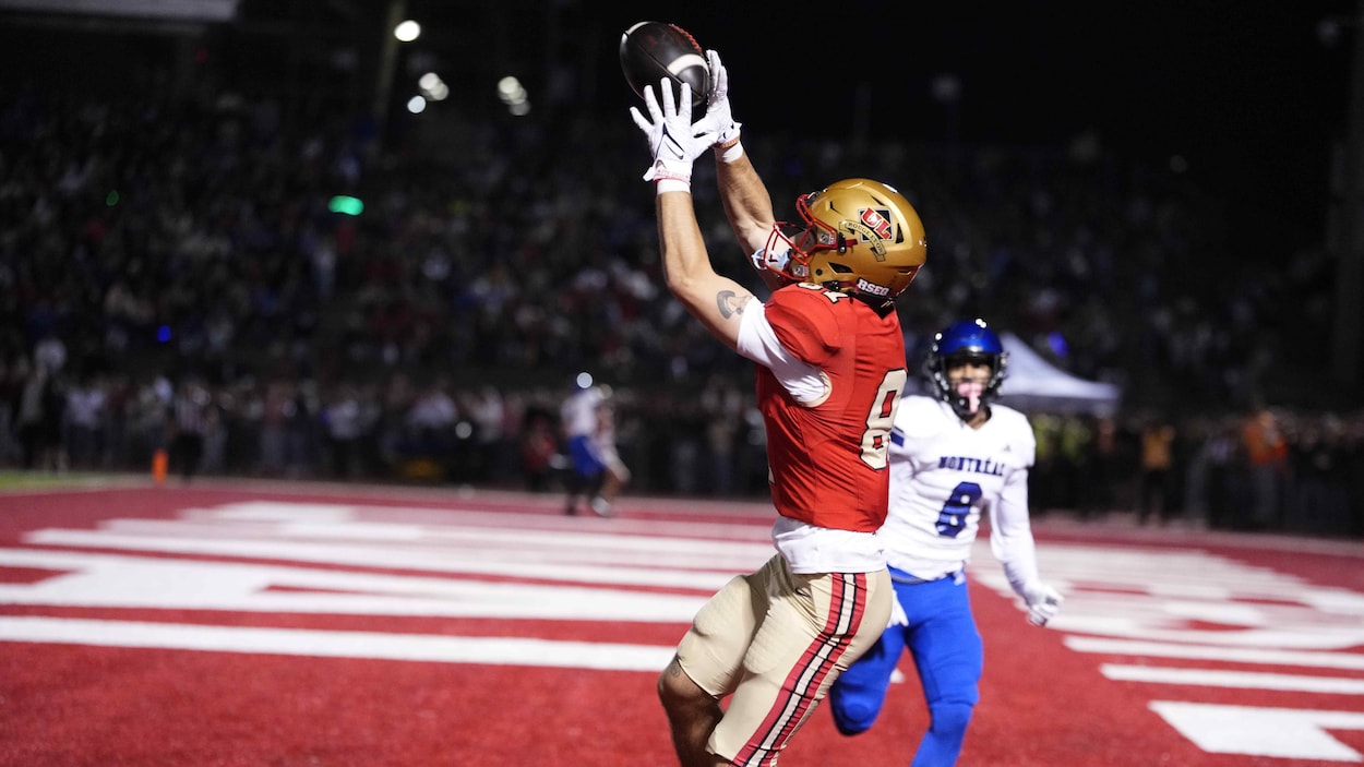 Le Rouge et Or bat les Carabins dans un festival offensif