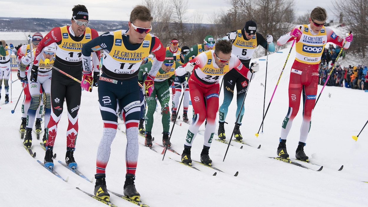 Alex Harvey, Didrik Toenseth et Johannes Hoesflot Klaebo lors de l'épreuve du 15km classique le 23 mars 2019, à la coupe du monde de ski de fond de Québec.
