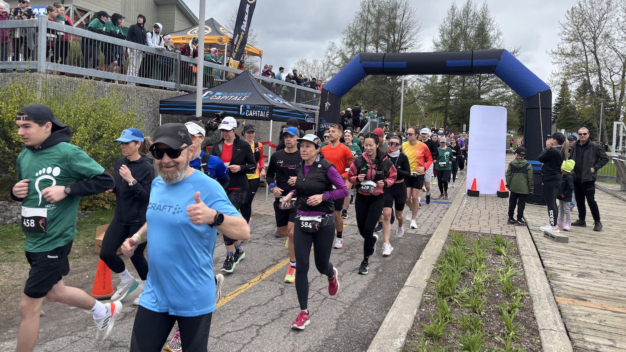 Édition record pour la course Un pas pour ma santé mentale