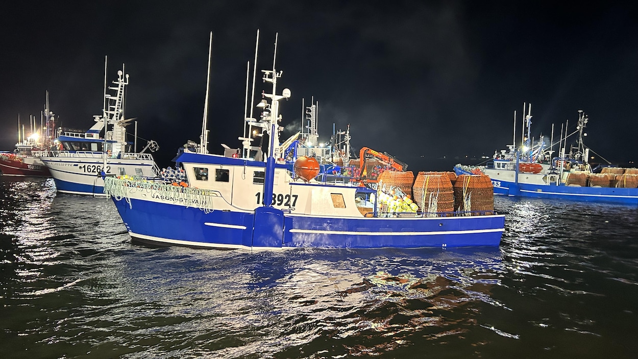 Les crabiers de la Péninsule acadienne prennent enfin la mer