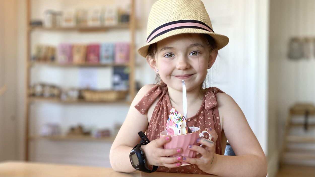 Un bar laitier écoresponsable à SaintPierrelesBecquets RadioCanada