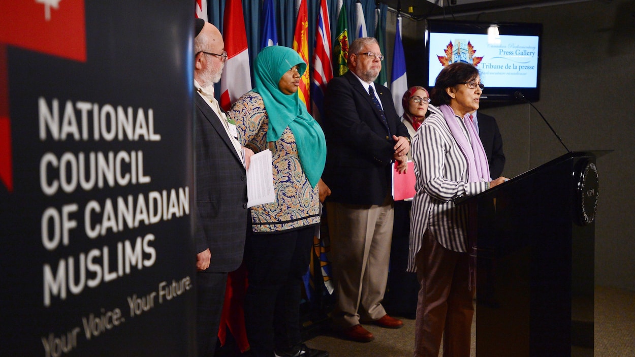 Conférence de presse sur la colline du parlement à Ottawa, le 13 juin 2017, organisée par le Conseil national des musulmans du Canada en réaction à la publication par Statistique Canada d’un rapport sur les crimes haineux