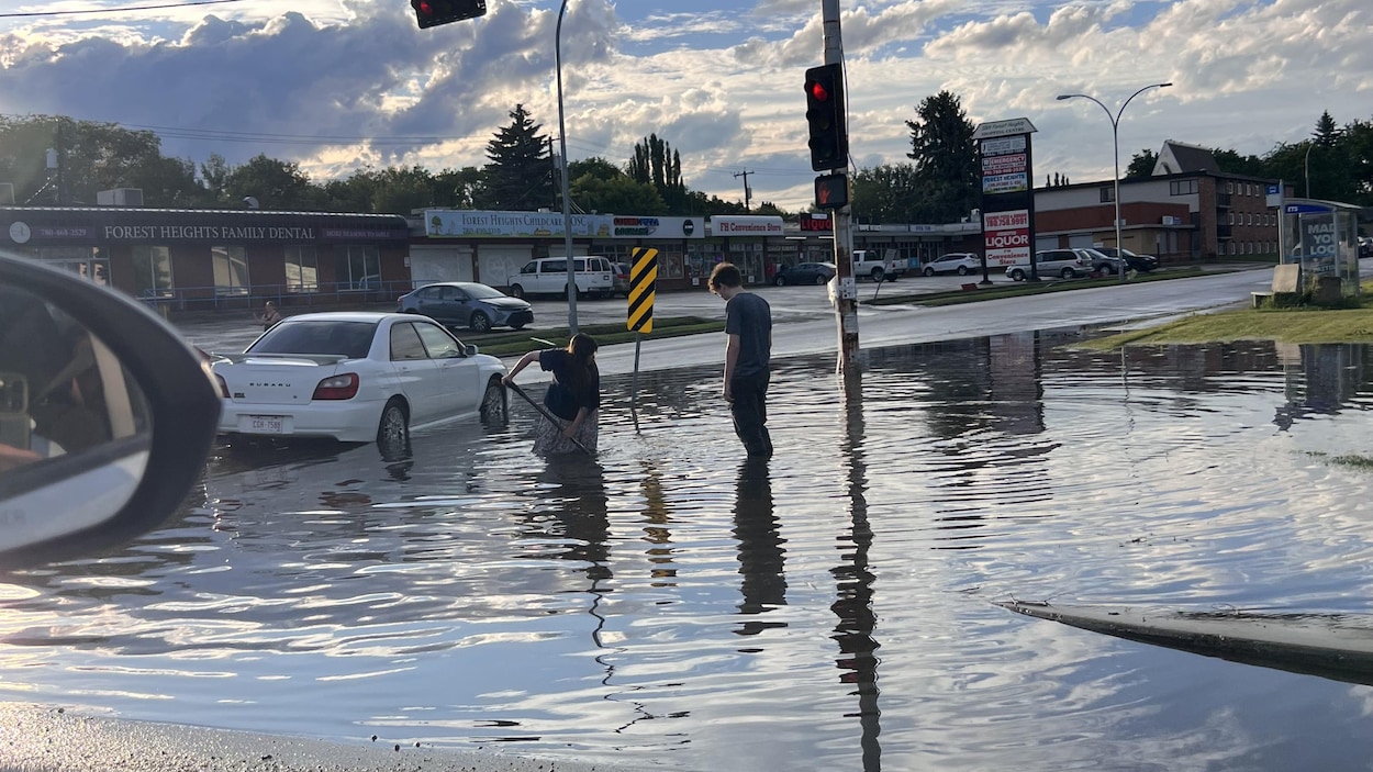 Inondée, Edmonton regrette d’avoir enterré ses ruisseaux urbains