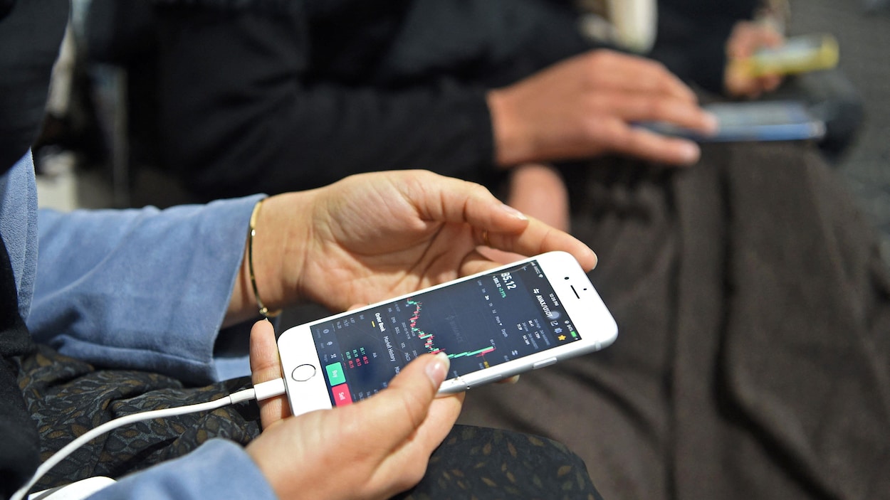 Arrêté au Monténégro, le fondateur de la cryptomonnaie Terra inculpé aux  États-Unis | Radio-Canada