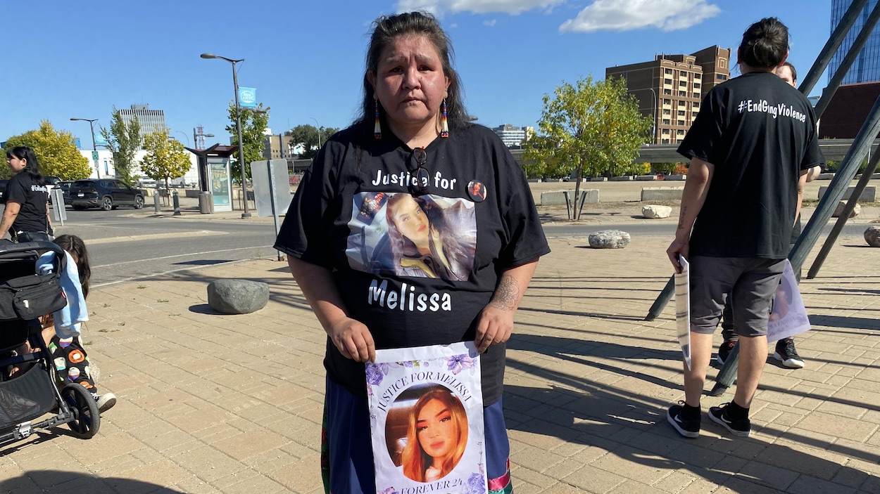 Elle organise une marche pour rendre hommage à sa fille tuée en 2024