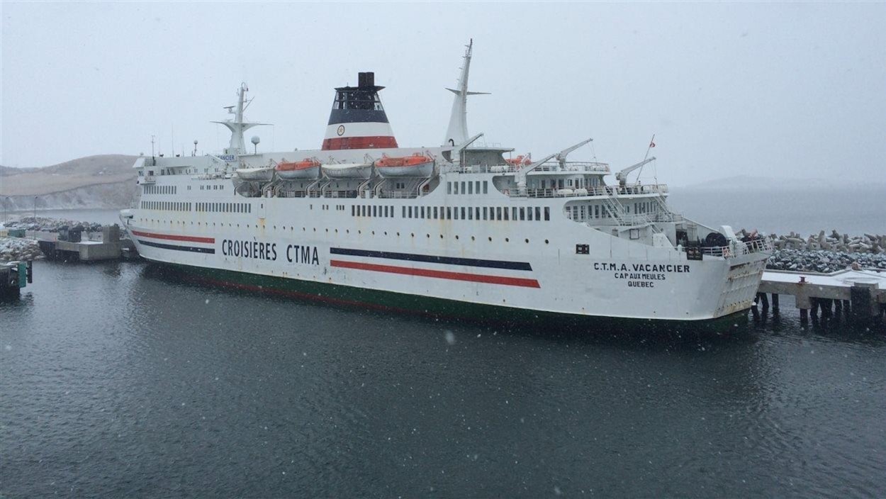 Le CTMA Vacancier au port de Cap-aux-Meules