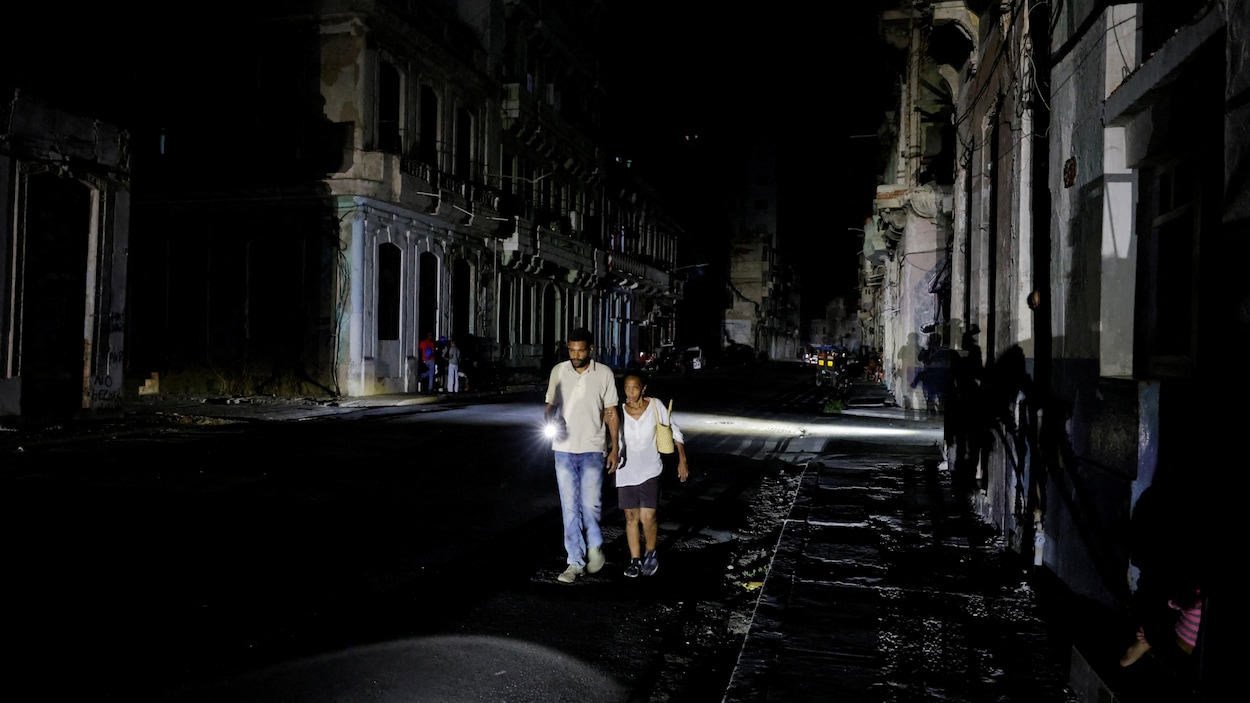 Cuba : 5 des 15 provinces privées d’électricité