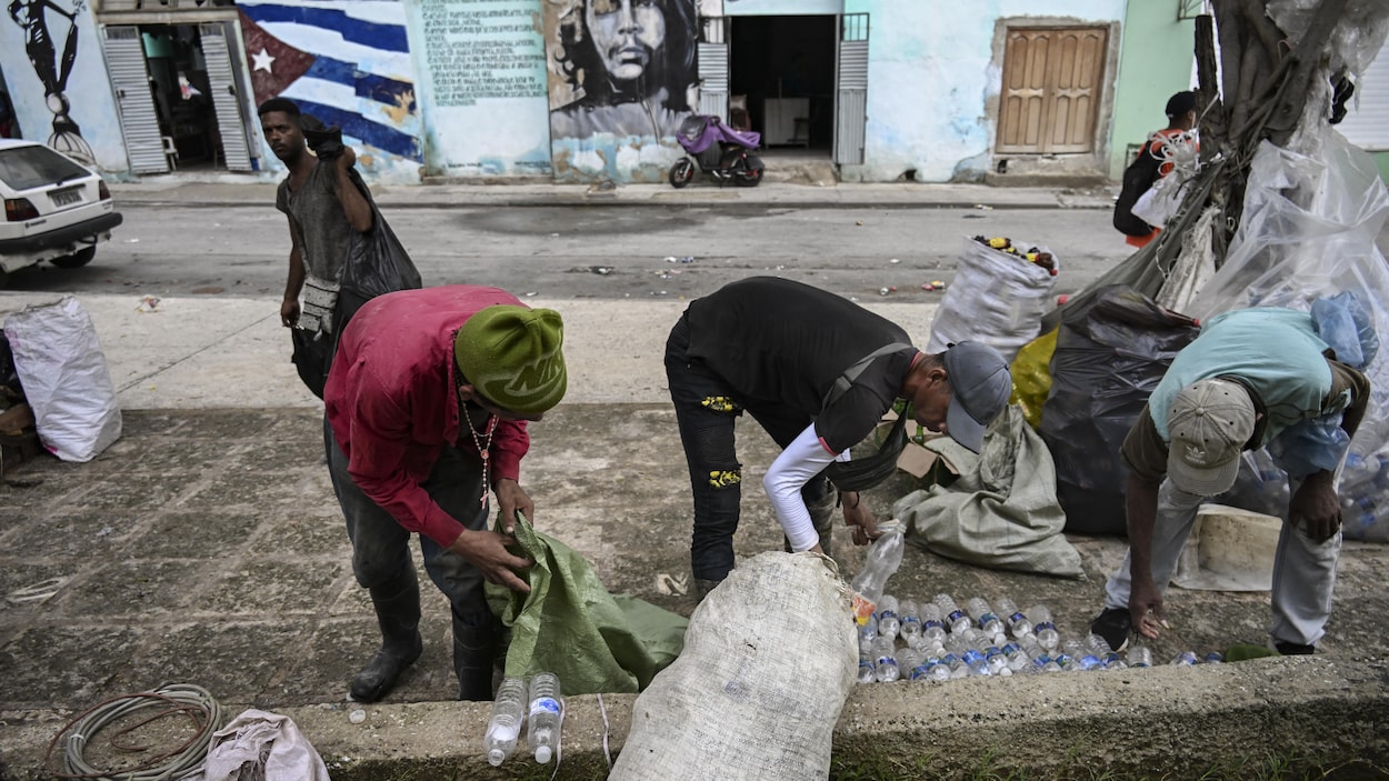 Cuba peine à rétablir son réseau électrique, faute de carburant