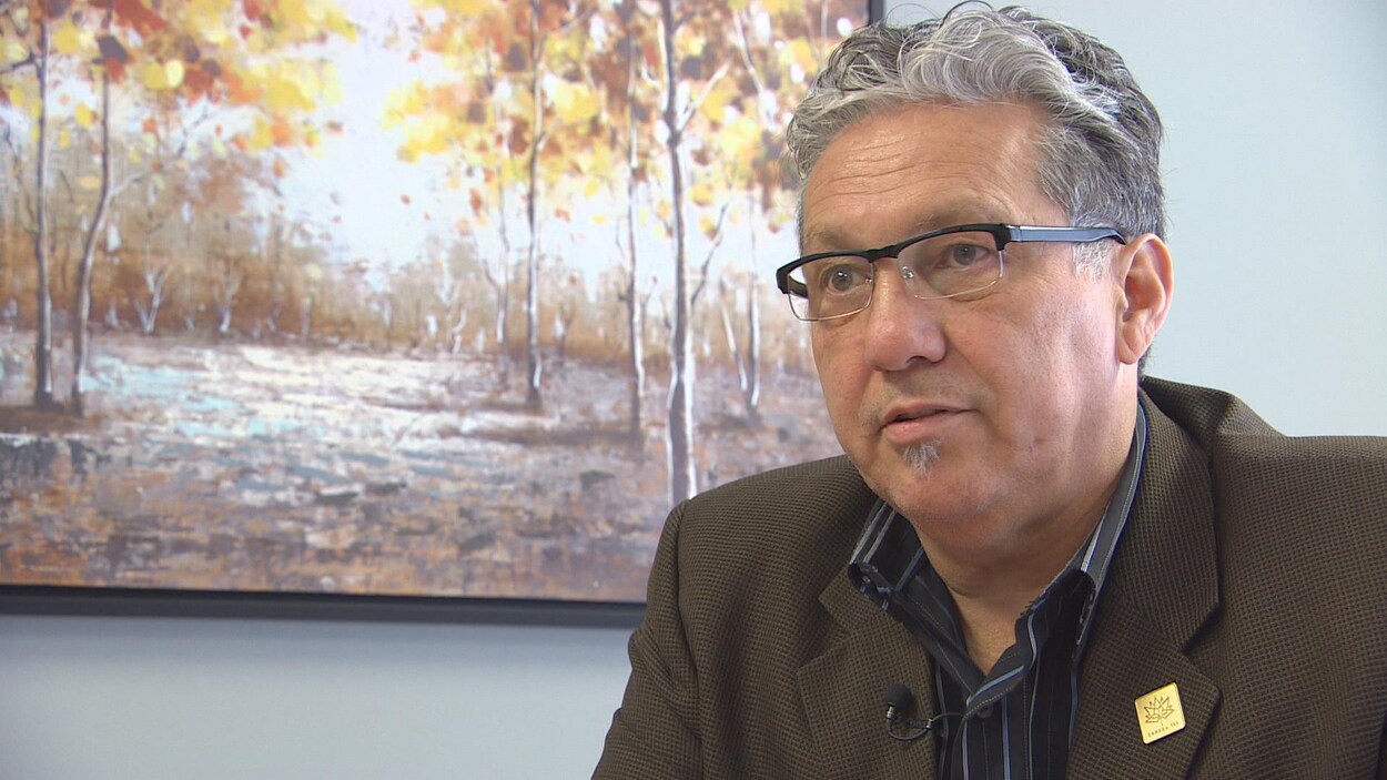 Daniel Vandal, député fédéral libéral de Saint-Boniface-Saint-Vital Daniel Vandal, député fédéral libéral de Saint-Boniface-Saint-Vital