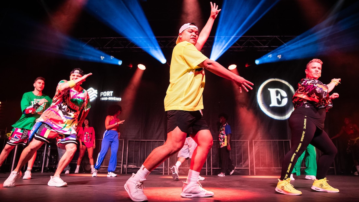 S'initier à la Zumba avec le roi de cette danse!