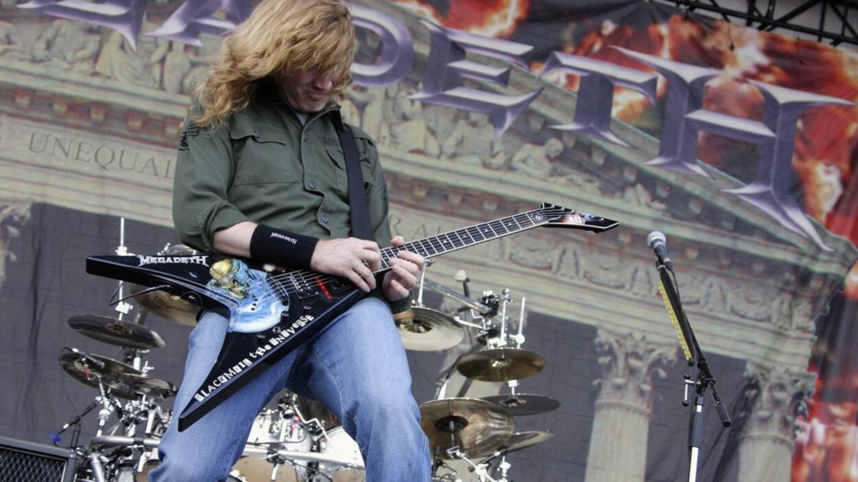 Le guitariste et chanteur de Megadeth lors d’un concert